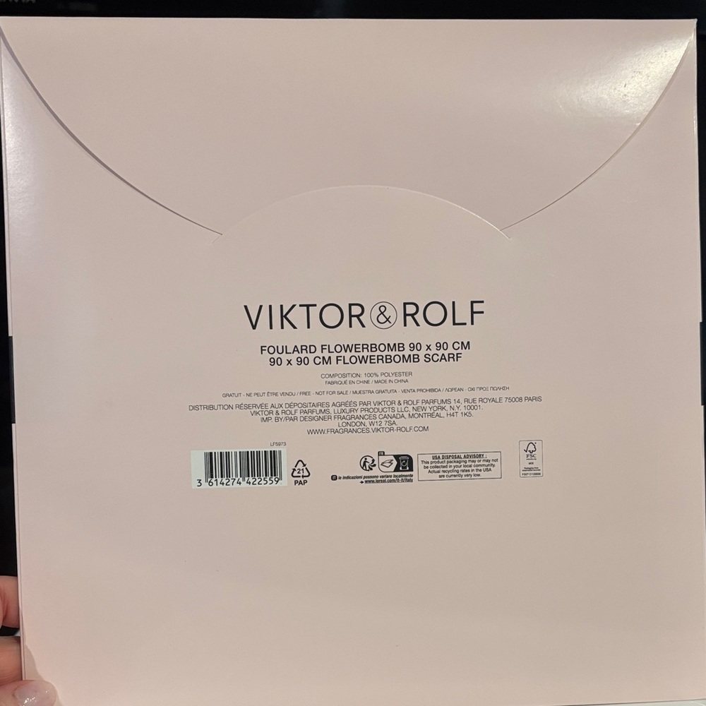 Viktor & Rolf scarf - Picture 4 of 4